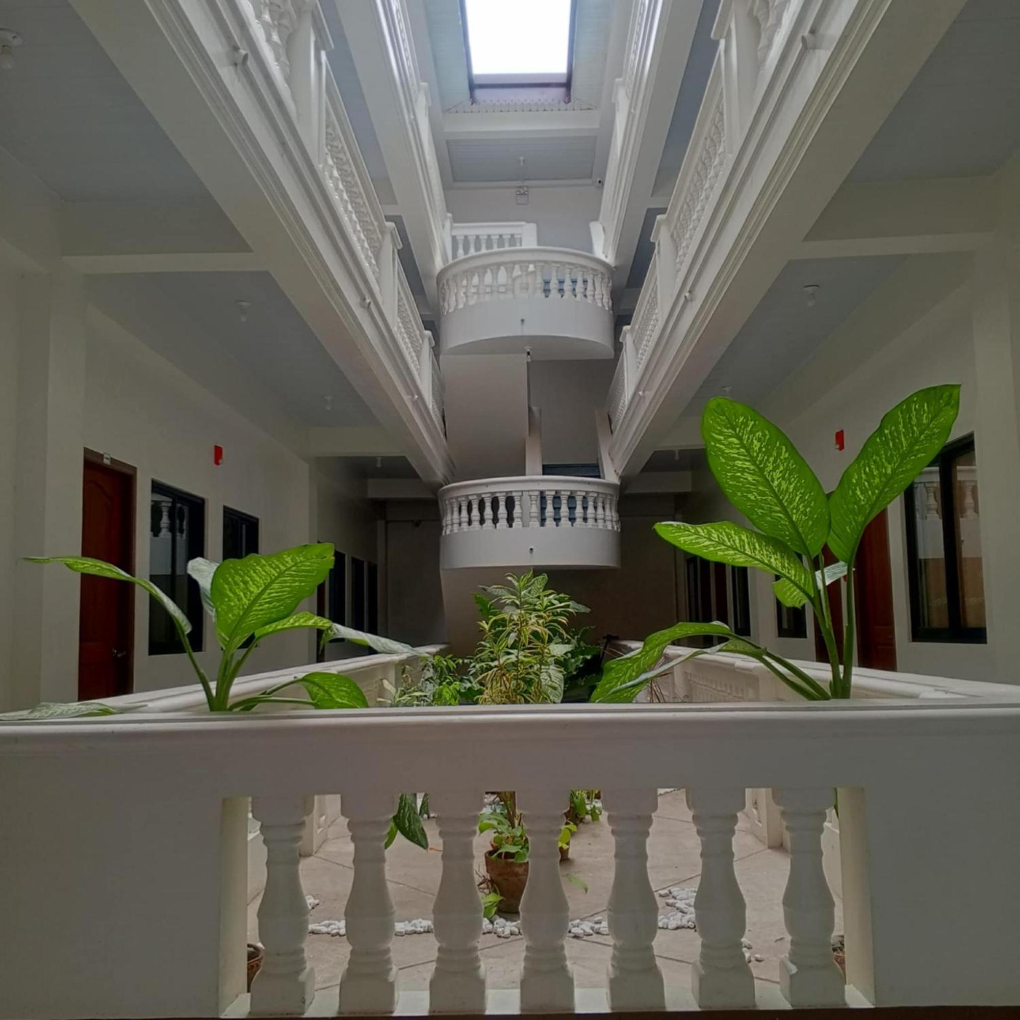 Benediktus Pilgerhaus Hotel Vigan Exterior foto